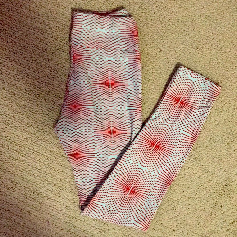 Red and mint colored leggings for tweens